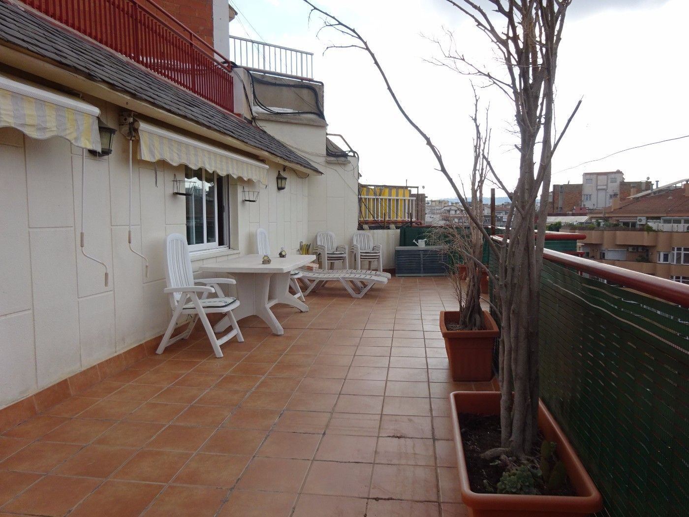 Terraza de Ático de alquiler en  Barcelona Capital con Aire acondicionado, Calefacción y Terraza
