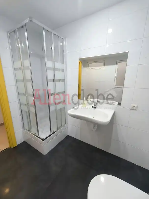 Office space with lift for sale in Calle San Francisco, imagen 16