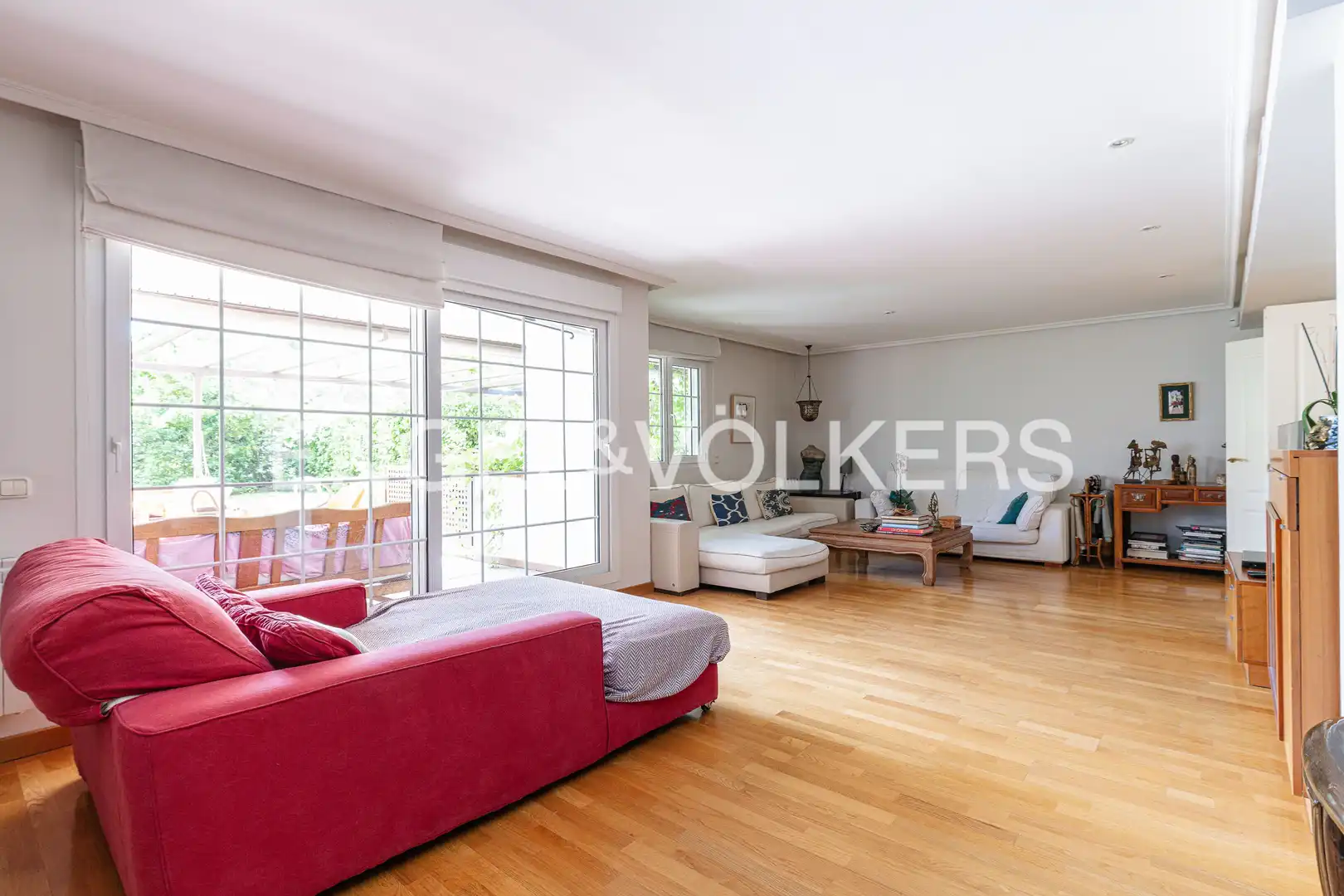 Exterior view of Houses for sale in Las Rozas de Madrid  with Heating, Private garden and Parquet flooring