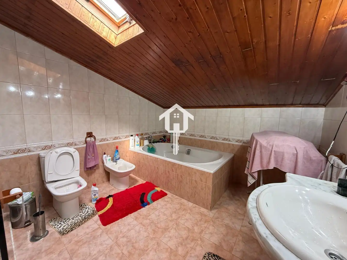 Bathroom of Houses for sale in Alicante / Alacant  with Furnished, Balcony and Jacuzzi