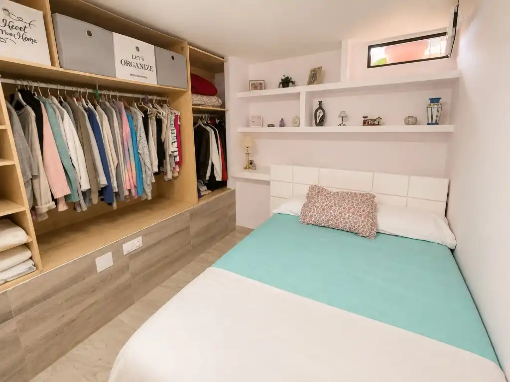 Dormitori de Casa o xalet en venda en Santa Pola amb Aire condicionat, Piscina i Piscina comunitària