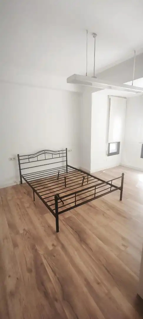 Habitación de Piso en venta en Castellón de la Plana / Castelló de la Plana con Aire acondicionado, Calefacción y Trastero