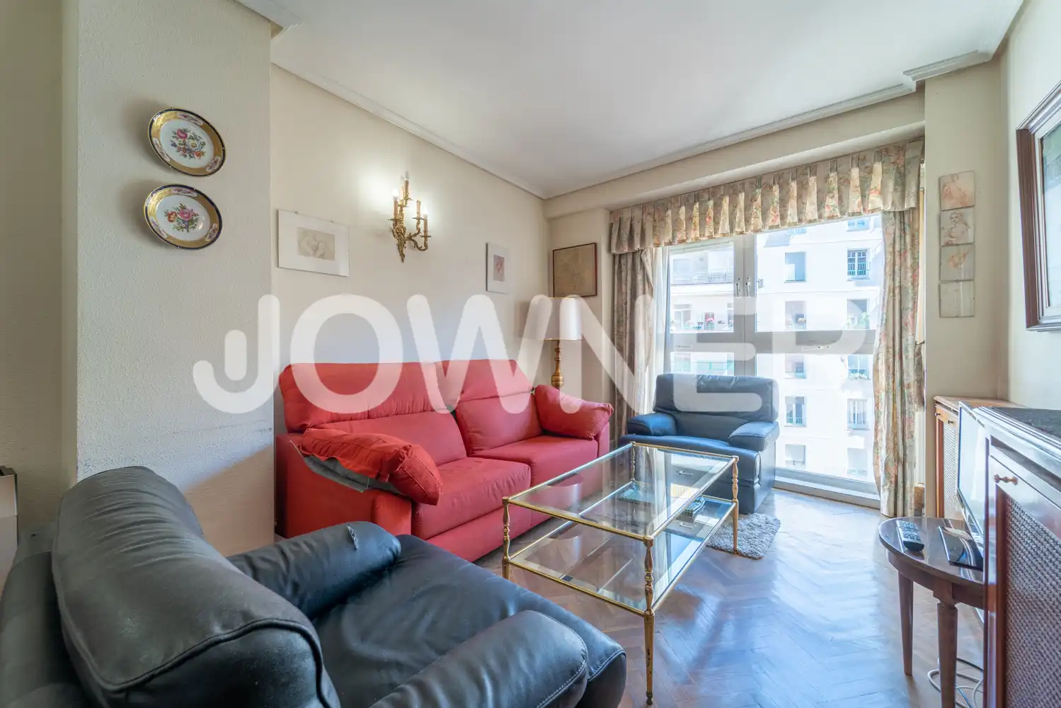 Living room of Flat for rent in Madrid  with Air Conditioner, Heating and Furnished