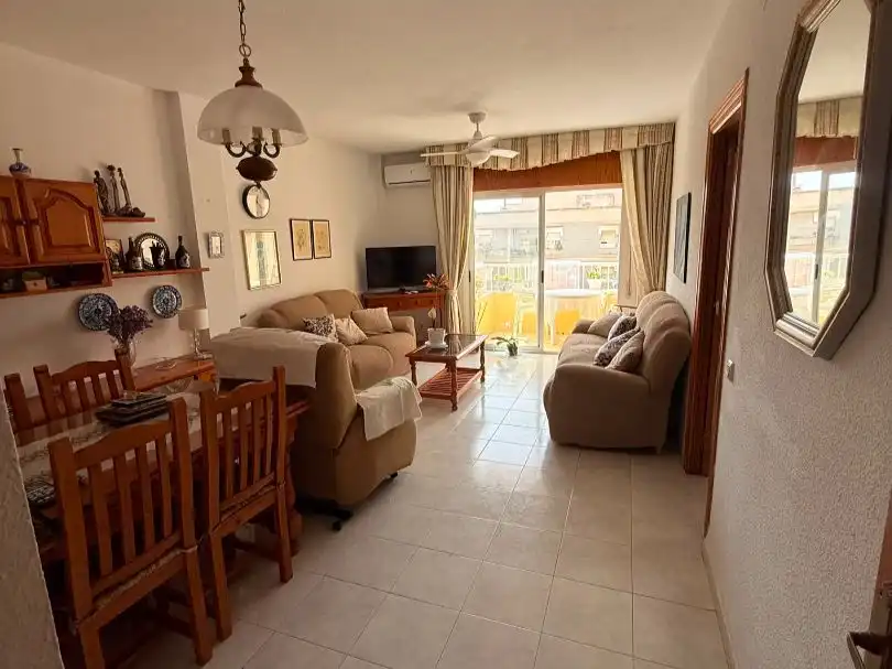Flat with lift for sale in Avda Juan Carlos I 27, imagen 3
