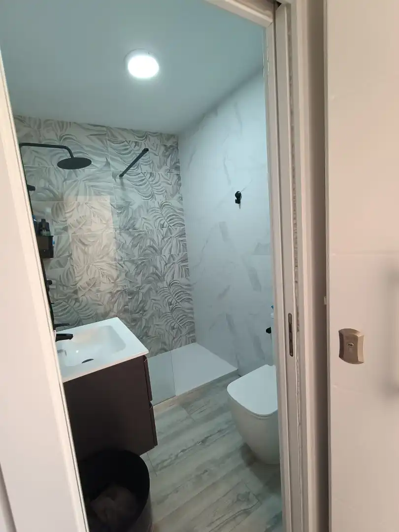 Bany de Casa o xalet en venda en Málaga amb Terrassa