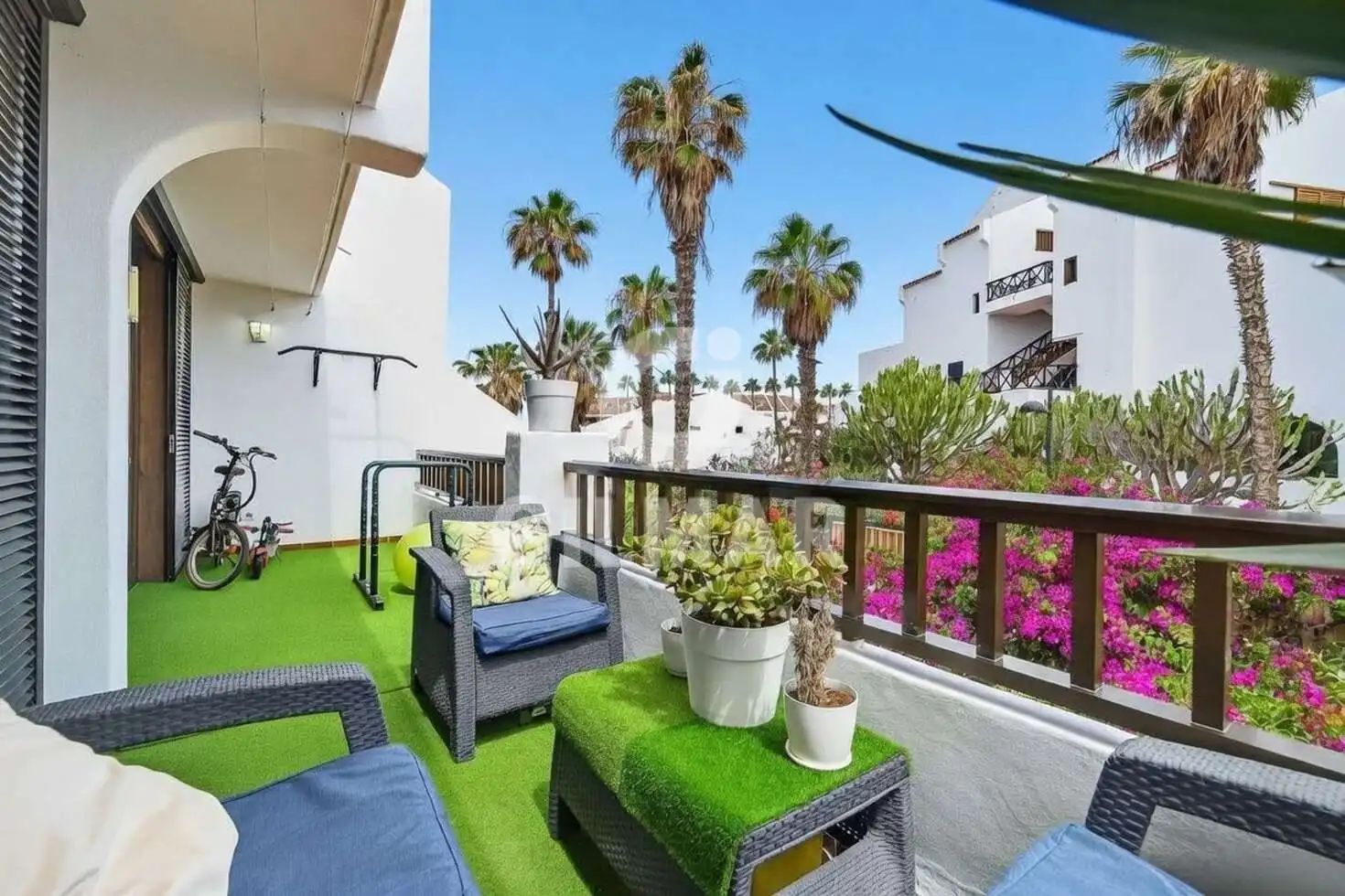 Terraza de Piso en venta en Arona con Amueblado
