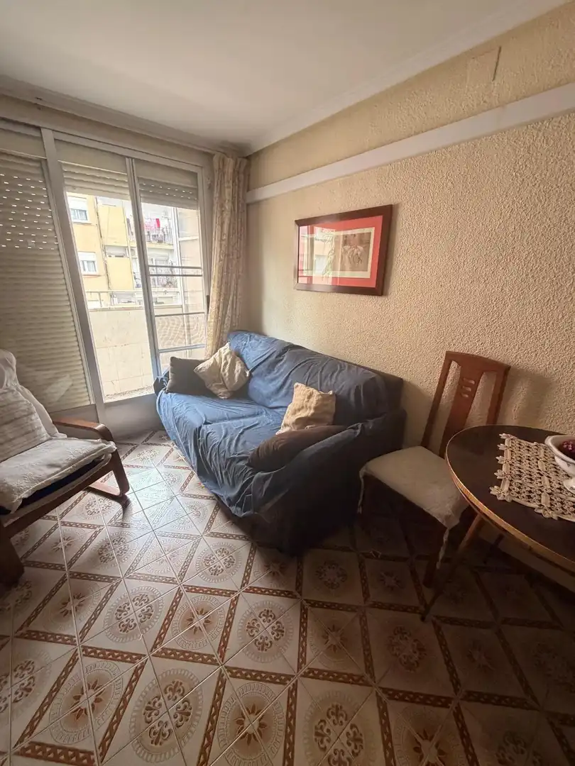 Sala d'estar de Apartament en venda en Valencia amb Aire condicionat i Balcó