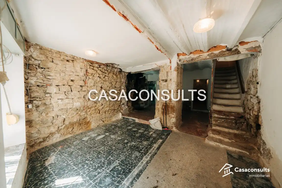 Casa amb terrassa en venda a Sierra Engarcerán, imagen 5