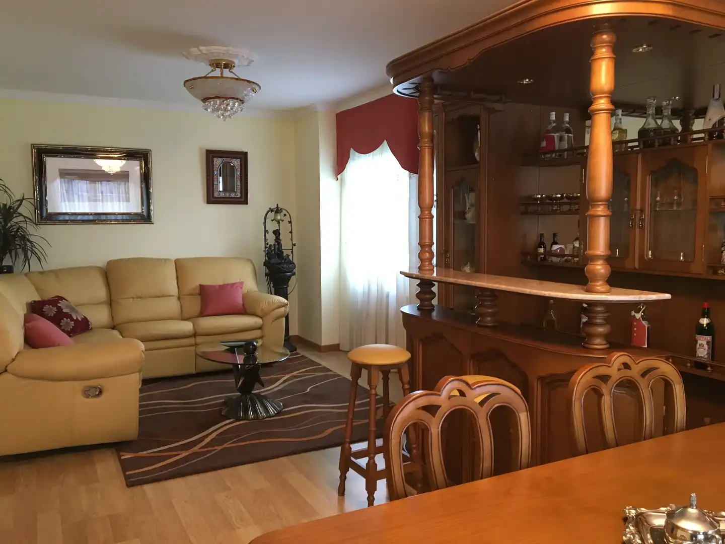 Sala de estar de Casa o chalet en venta en Ourense Capital  con Calefacción, Jardín privado y Parquet