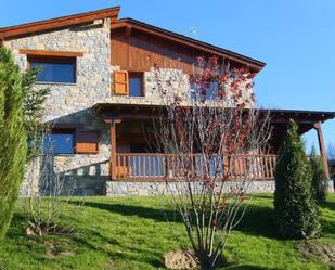 Exterior view of House or chalet to rent in Fontanals de Cerdanya  with Heating, Terrace and Community pool
