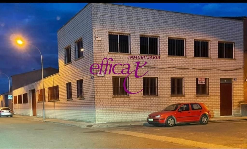 Industrial buildings to rent in Torrijos