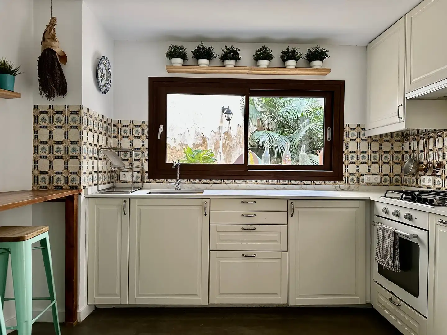Cuina de Apartament de lloguer en  Palma de Mallorca amb Terrassa