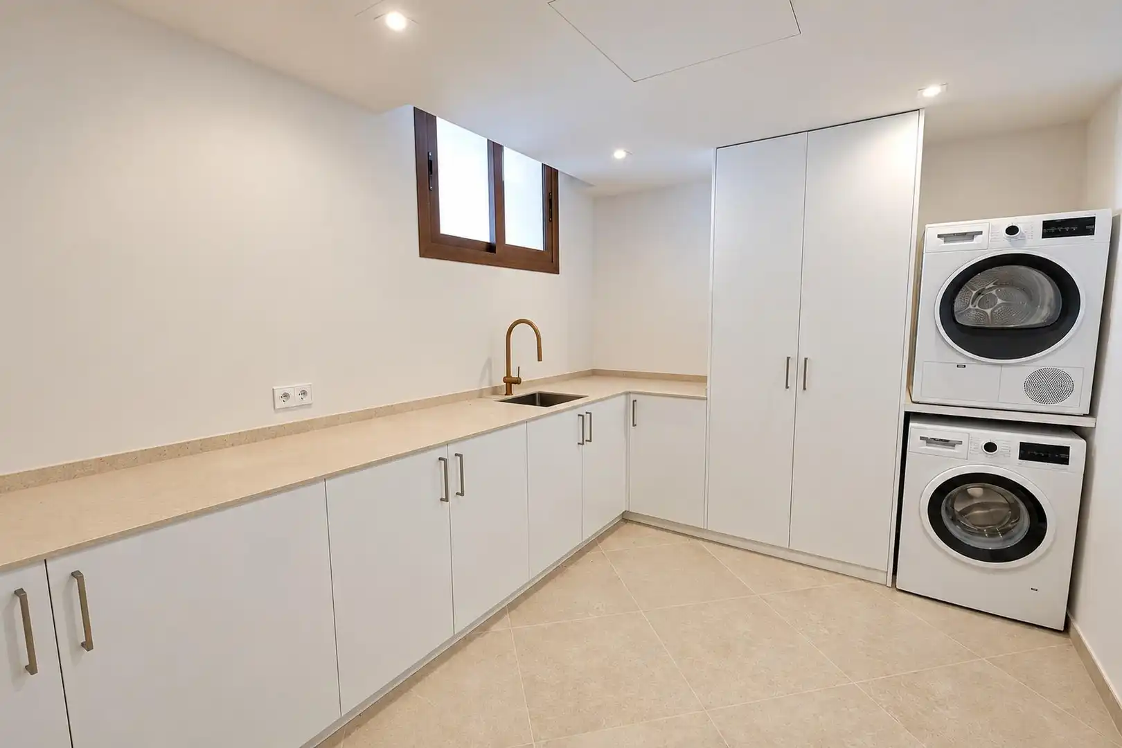 Chalet con piscina en venta en Marisol Park - Ortembach - Los Almendros, imagen 50