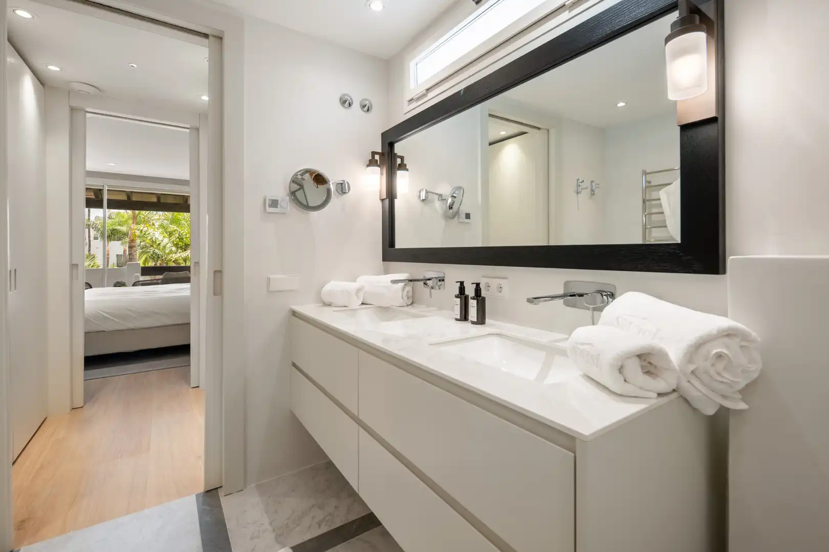 Apartamento con piscina en venta en Milla de Oro, imagen 39