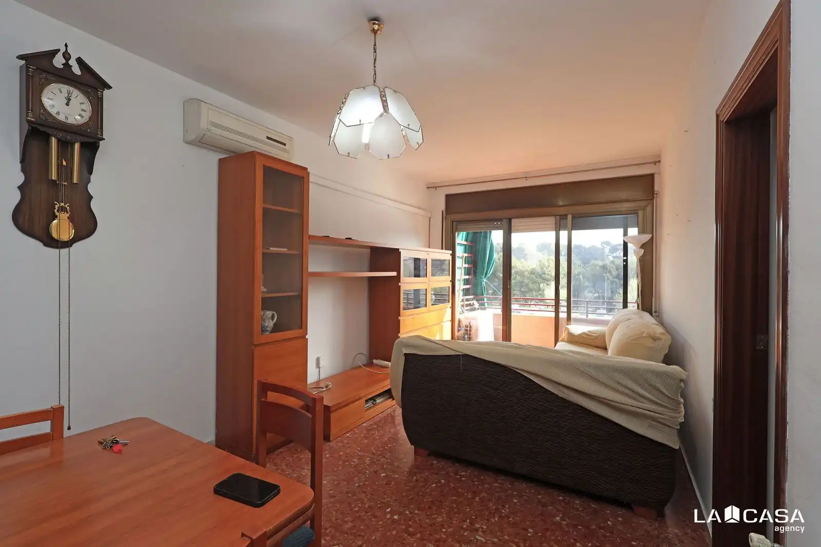 Living room of Flat for sale in Esplugues de Llobregat  with Heating and Balcony