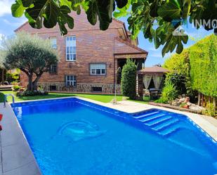 Swimming pool of House or chalet for sale in Griñón  with Air Conditioner, Heating and Private garden