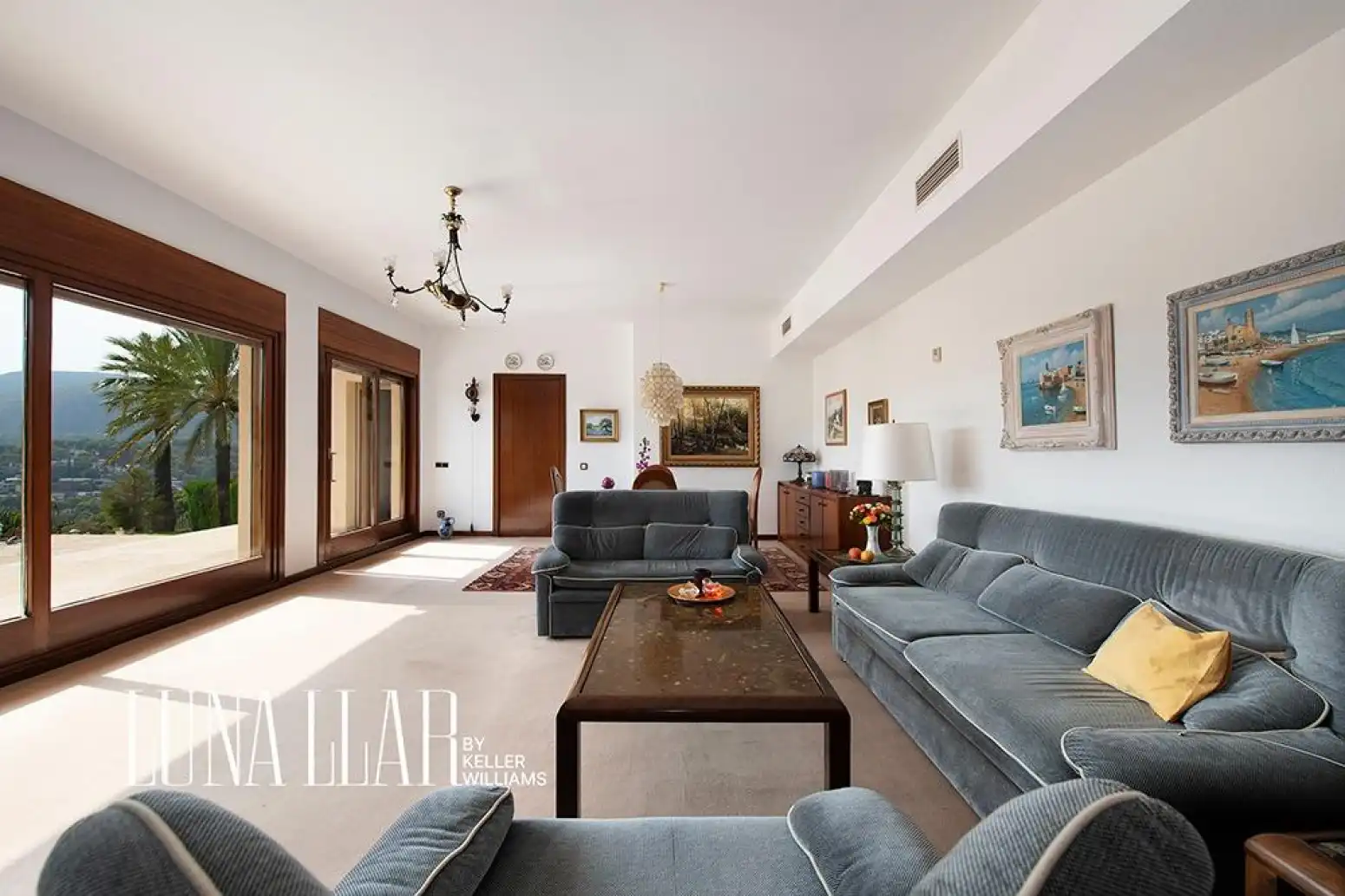 Living room of Houses for sale in Castelldefels  with Air Conditioner and Parquet flooring