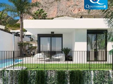 Chalet con piscina en venta en Balcón de Ponoig - Polop Paradis - Polop Hills