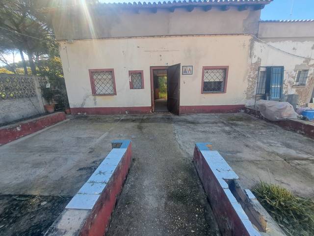 Casa-chalet en Venta en  Cm del Pardillo- Paraje de los Cristos en Valverde del Camino