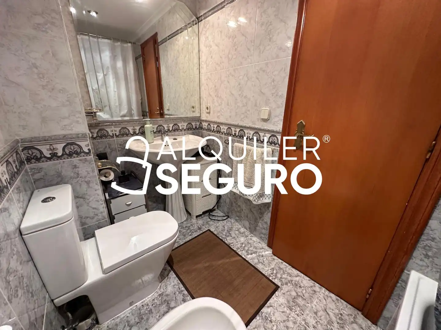 Bathroom of Flat for rent in Alfafar  with Air Conditioner, Terrace and Furnished