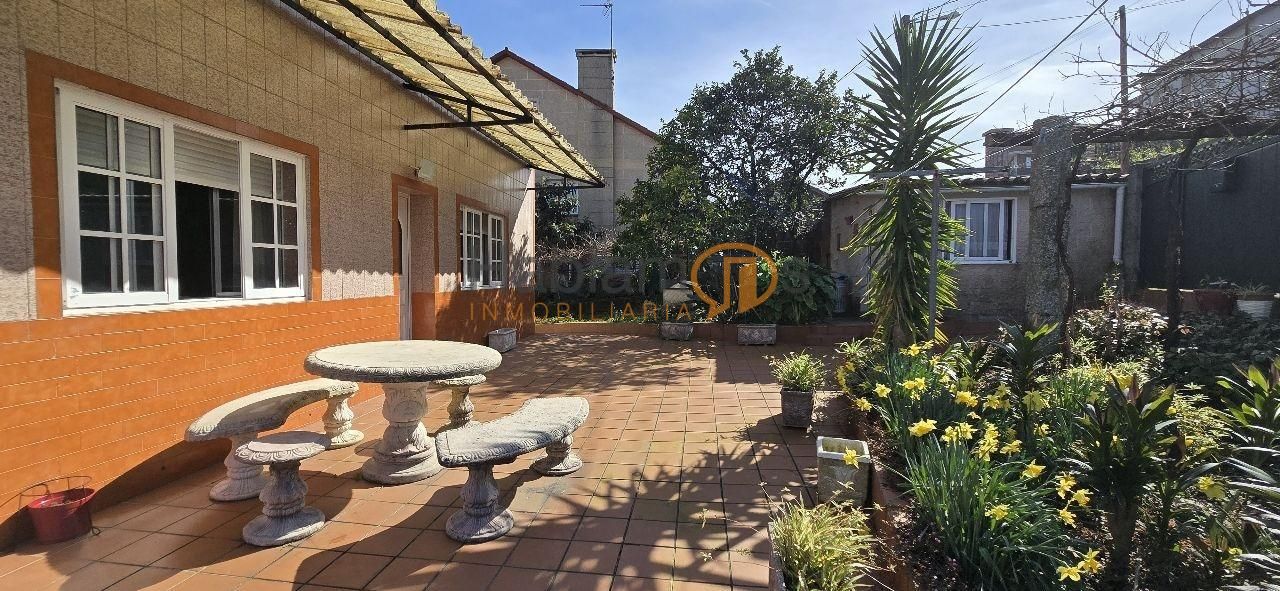 Terrace of Houses for sale in Vilagarcía de Arousa  with Heating, Private garden and Terrace