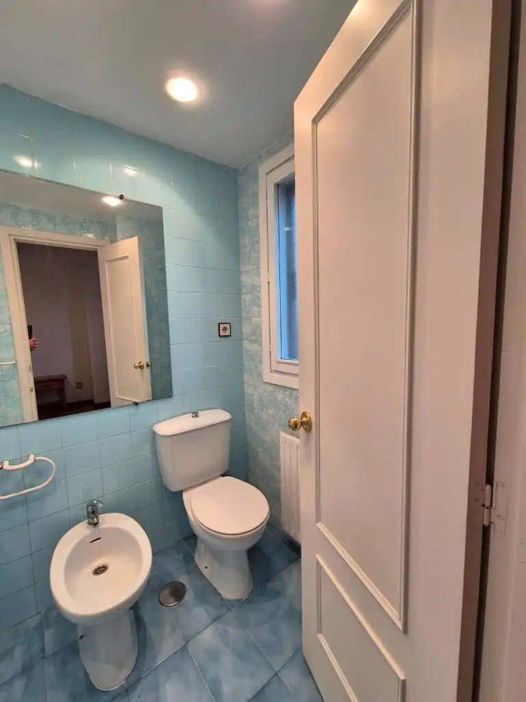 Bathroom of Flat for sale in Santander  with Heating, Terrace and Storage room