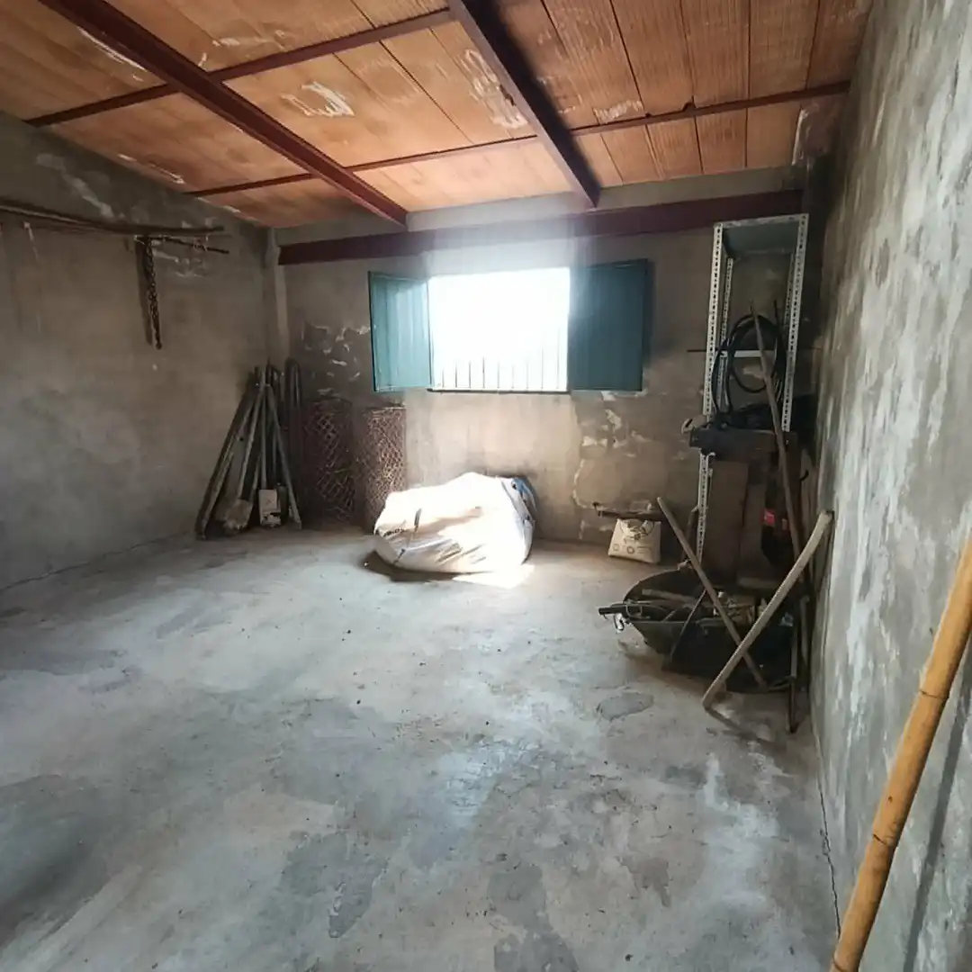 Finca rústica en venta en Iznájar con Aire acondicionado, Calefacción y Jardín privado