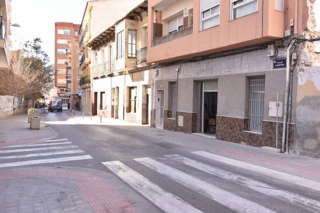 Local comercial en Venta en CL JARDINES en Centro