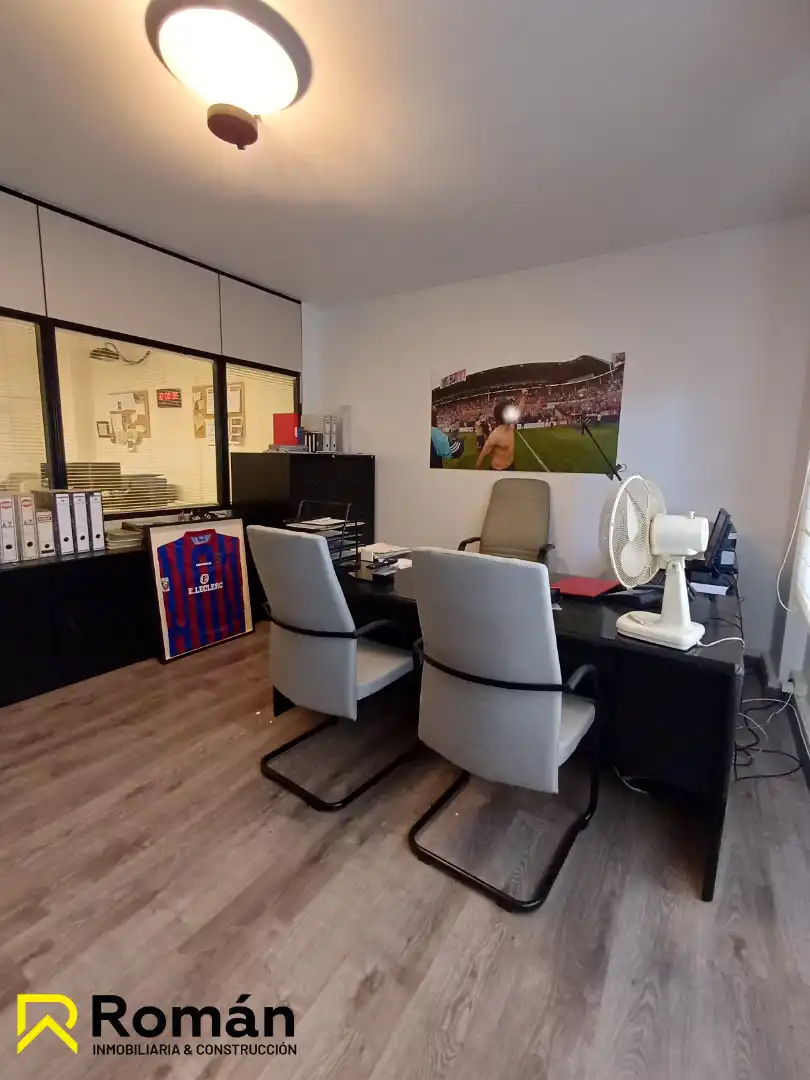 Office for rent in  Pamplona / Iruña  with Heating and Furnished