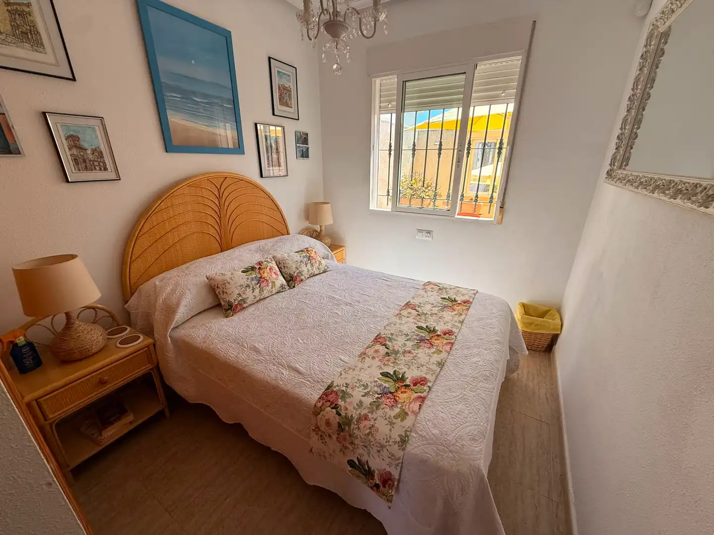 Habitación de Casa o chalet en venta en Daya Nueva con Aire acondicionado, Terraza y Amueblado
