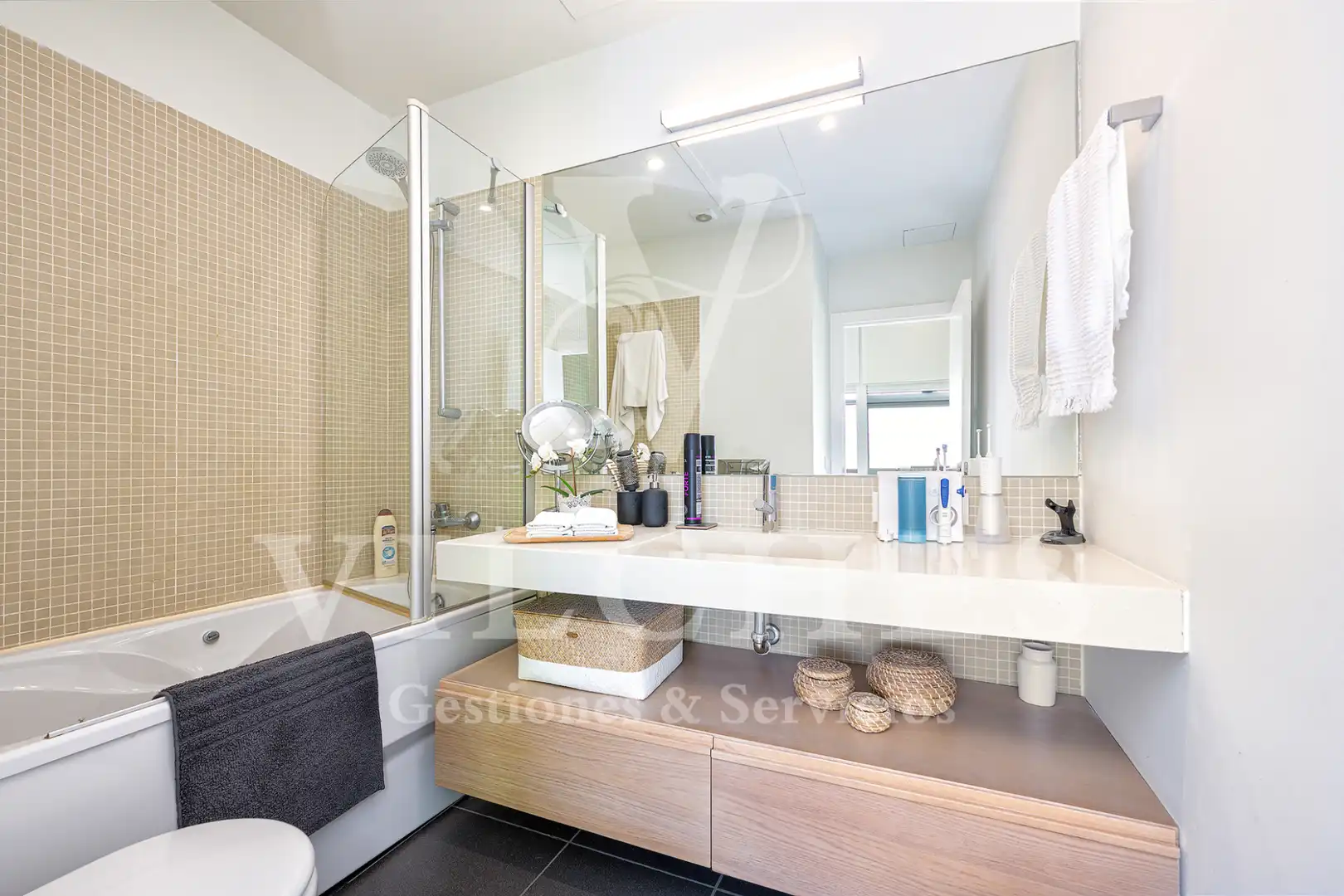 Baño de Piso en venta en Las Palmas de Gran Canaria con Aire acondicionado y Trastero