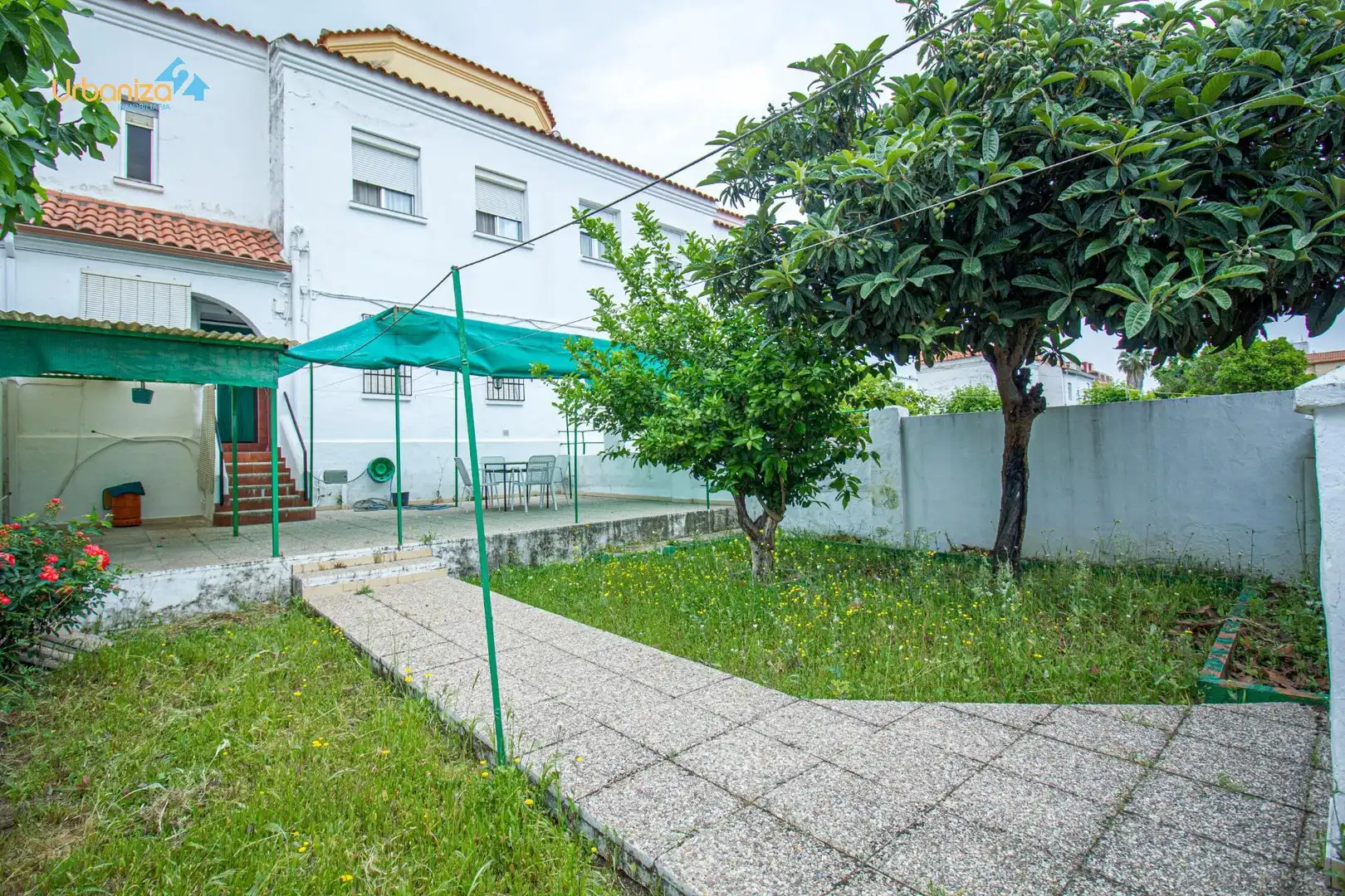 Jardín de Casa adosada en venta en Badajoz Capital con Aire acondicionado, Jardín privado y Terraza