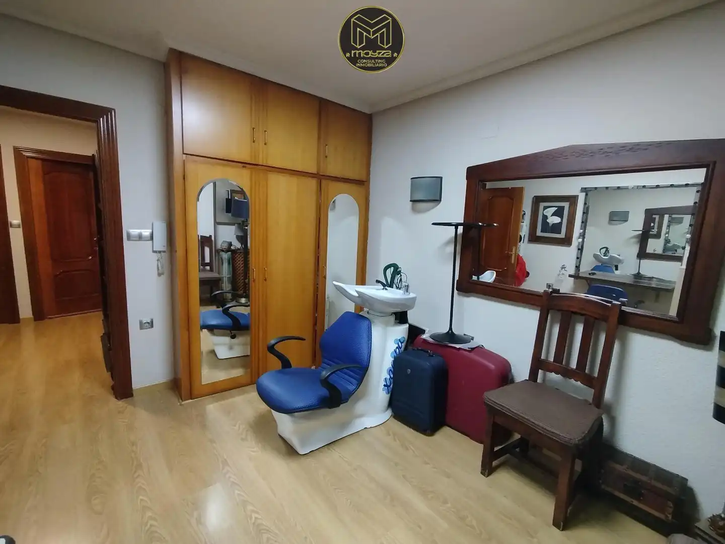 Piso en venta en Jaén con Jardín privado, Trastero y Balcón