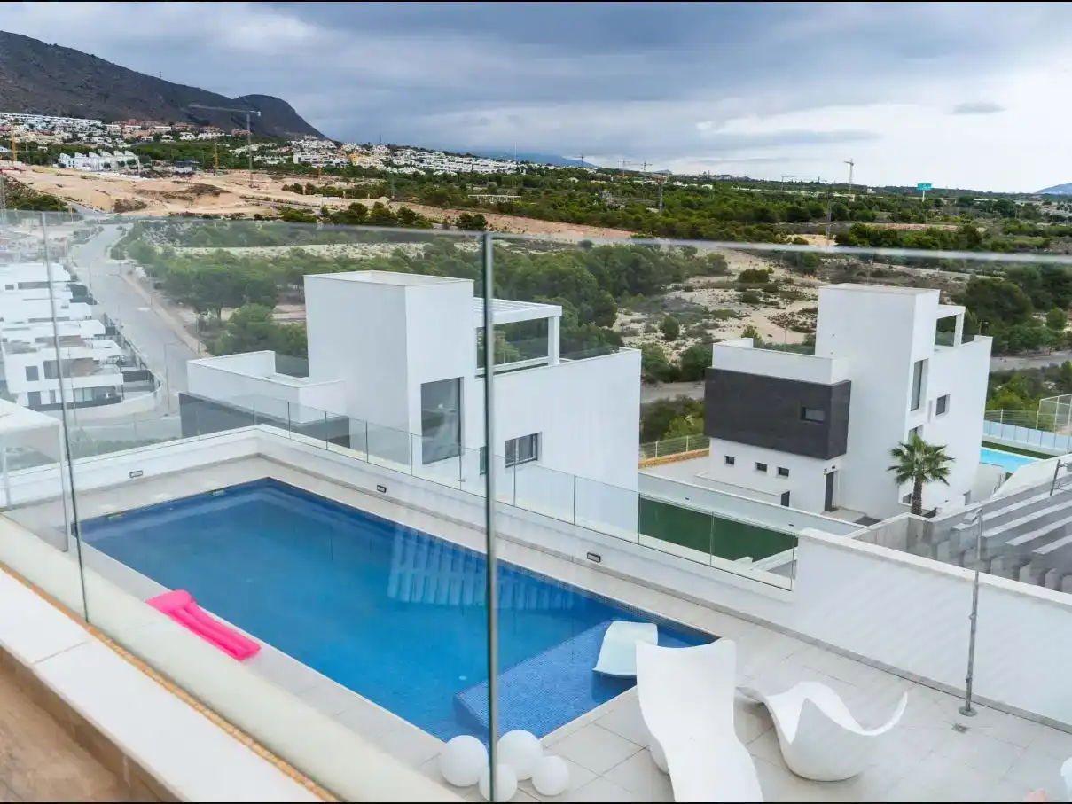 Schwimmbecken von Wohnungen zur Miete in Finestrat mit Klimaanlage, Schwimmbad und Balkon