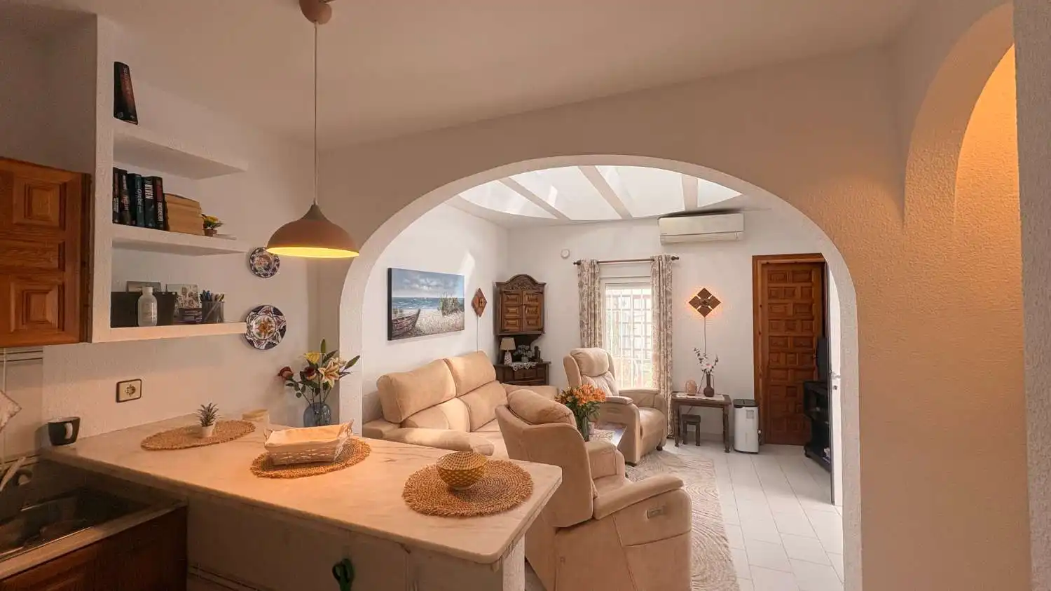 Sala de estar de Casa o chalet en venta en Orihuela con Aire acondicionado, Trastero y Amueblado