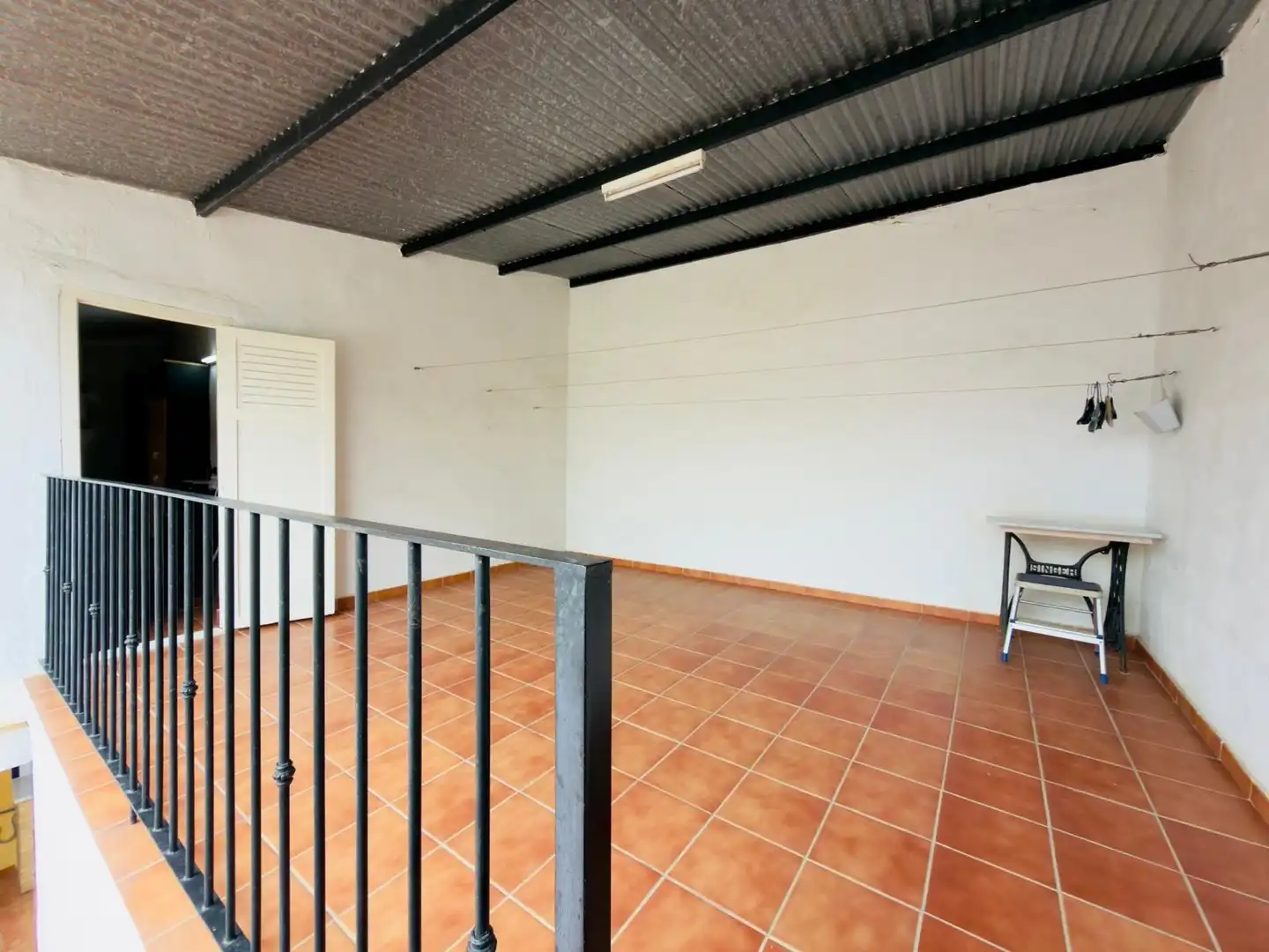 Houses for sale in La Granja de la Costera  with Air Conditioner