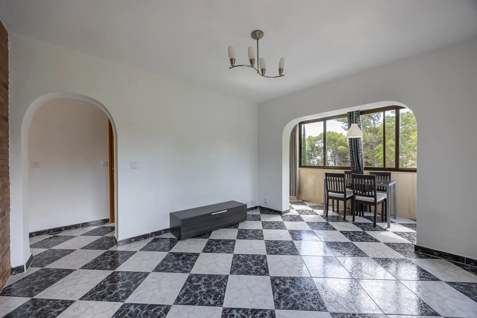 Menjador de Apartament en venda en La Nucia amb Traster i Moblat