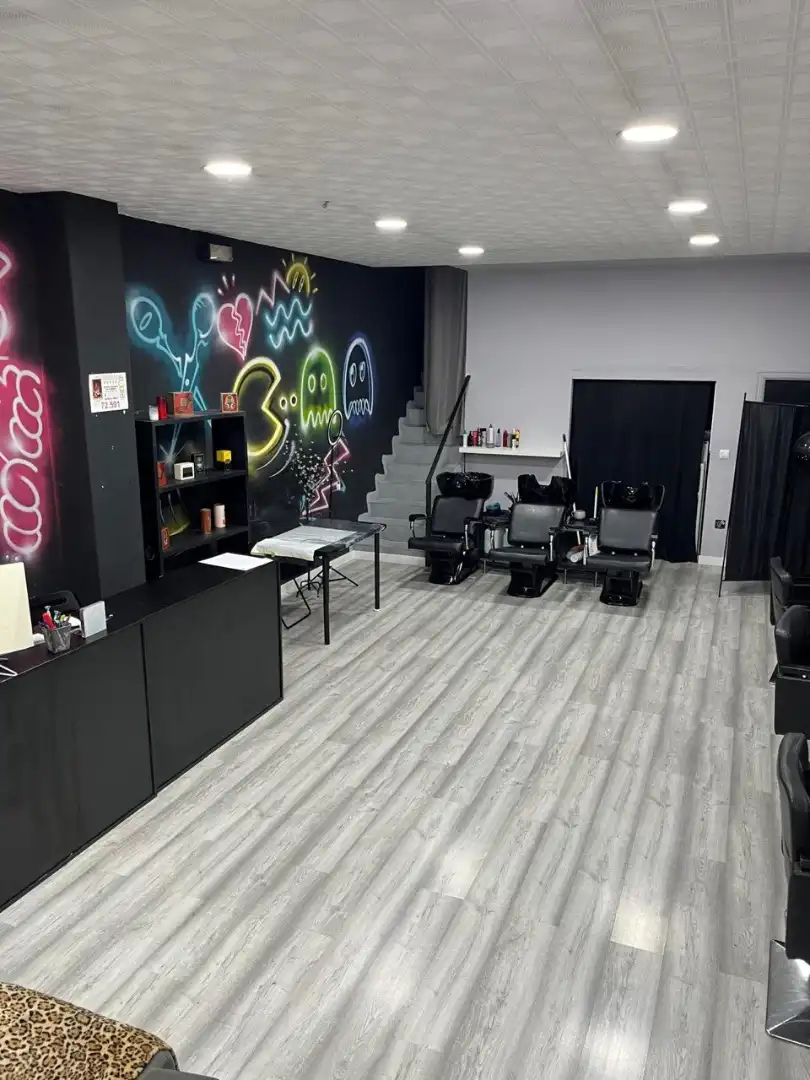 Business premises for transfer in Avenida Vilaboa, imagen 2