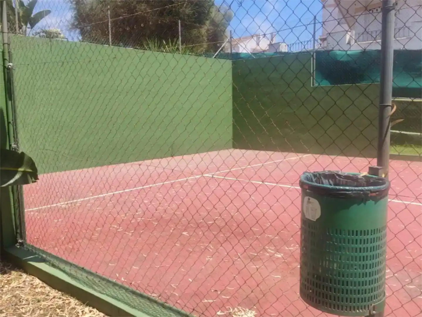 Jardí de Pis en venda en Estepona amb Aire condicionat, Piscina i Balcó