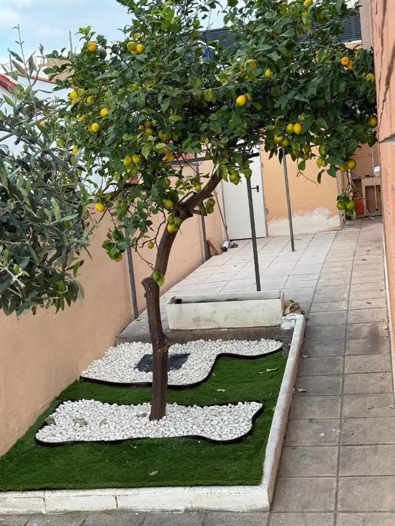 Terrasse von Haus oder Chalet zur Miete in Viladecans mit Klimaanlage, Heizung und Privatgarten