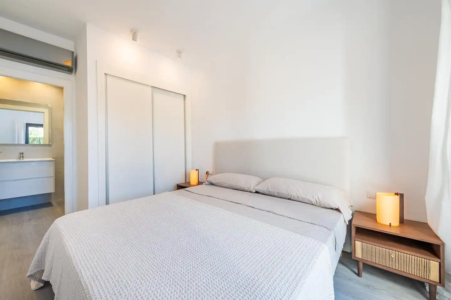 Bedroom of Houses for sale in Manacor  with Air Conditioner, Terrace and Furnished