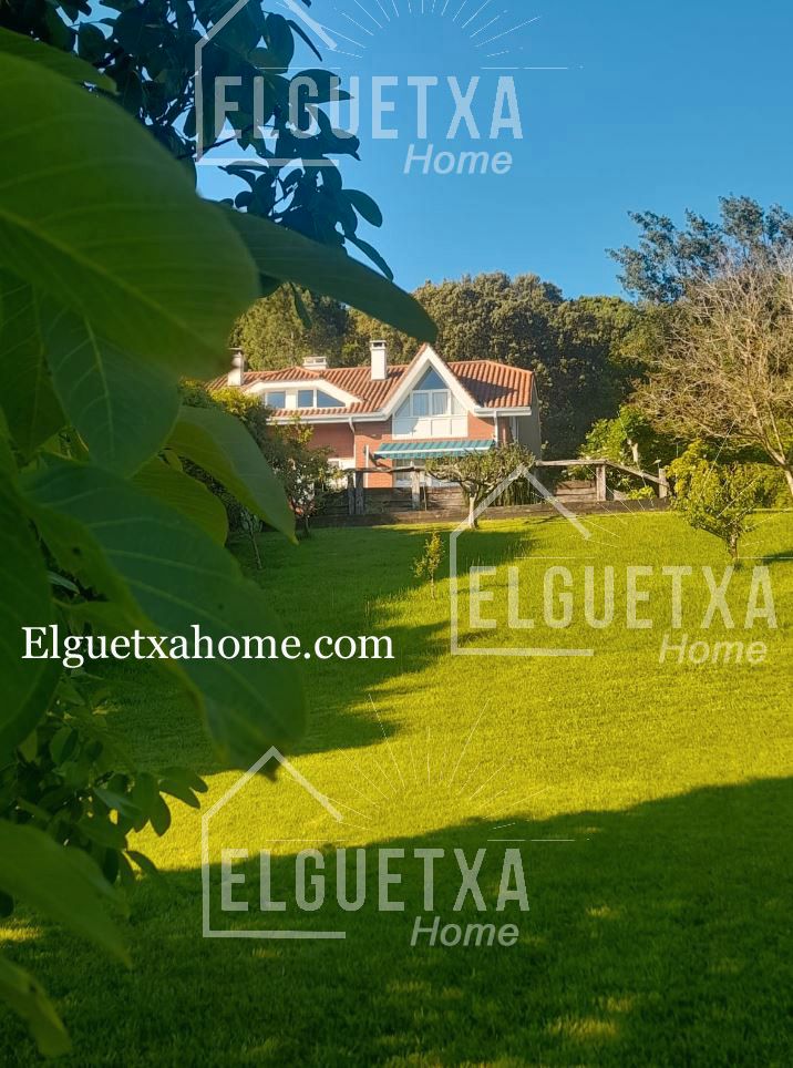 Garden of Single-family semi-detached for sale in Plentzia  with Heating, Private garden and Furnished
