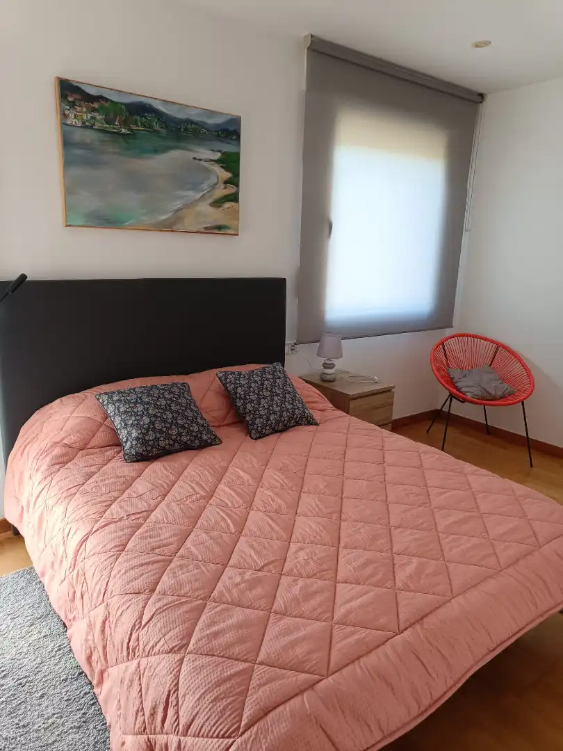 Habitación de Apartamento en venta en Baiona con Calefacción, Parquet y Terraza