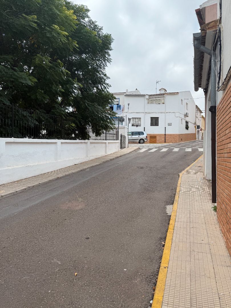 Vista exterior de Casa o xalet en venda en La Font de la Figuera