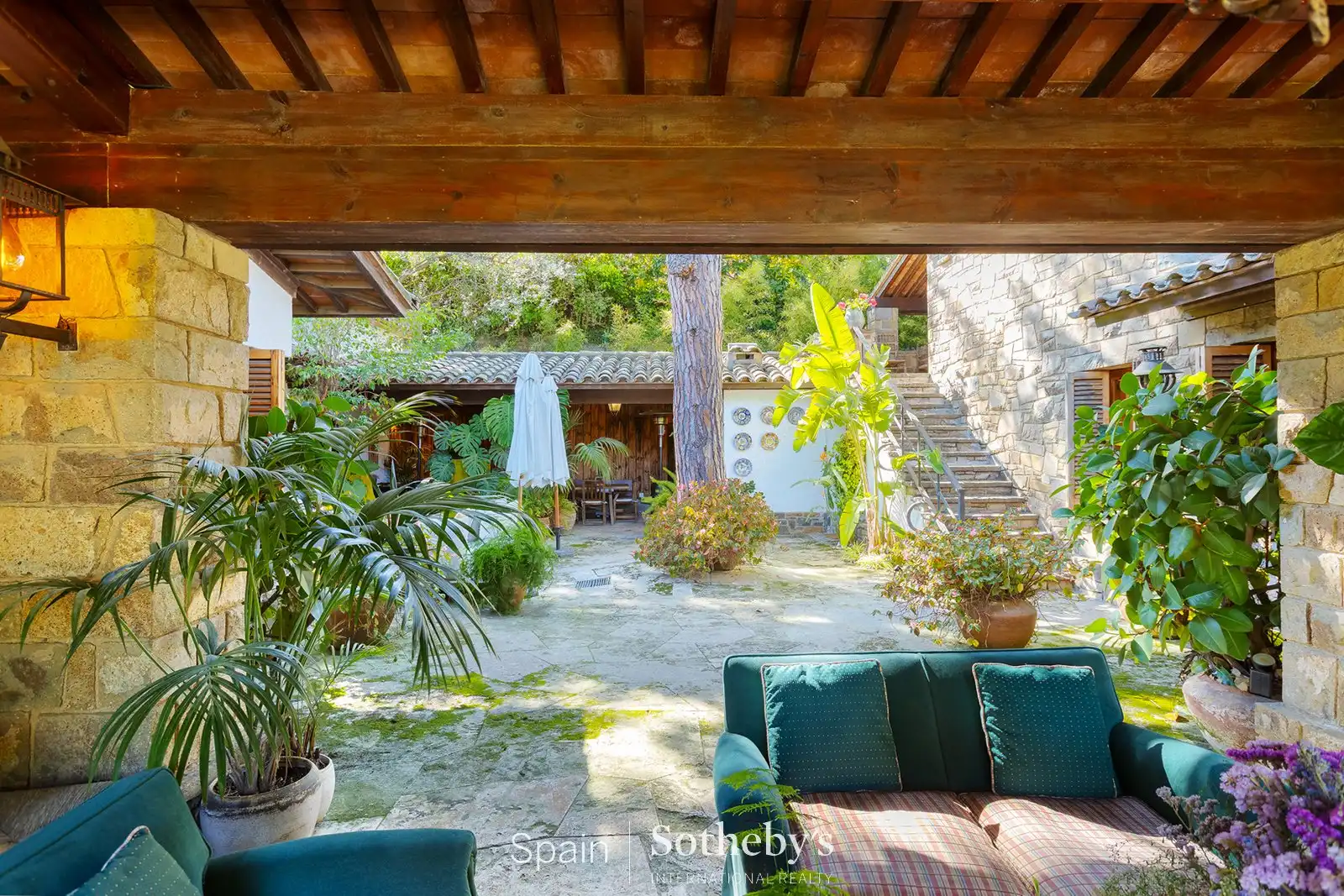 Terrace of Country homes for sale in Premià de Dalt  with Air Conditioner, Heating and Private garden