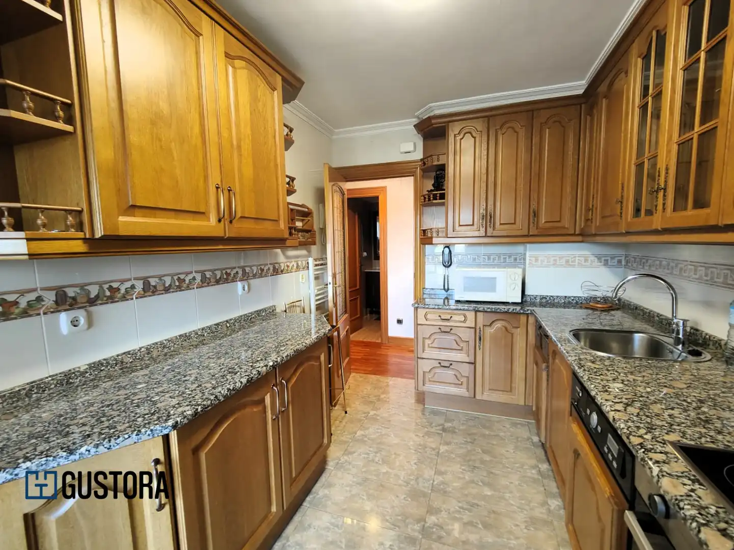Cocina de Piso en venta en Donostia - San Sebastián  con Calefacción, Terraza y Trastero
