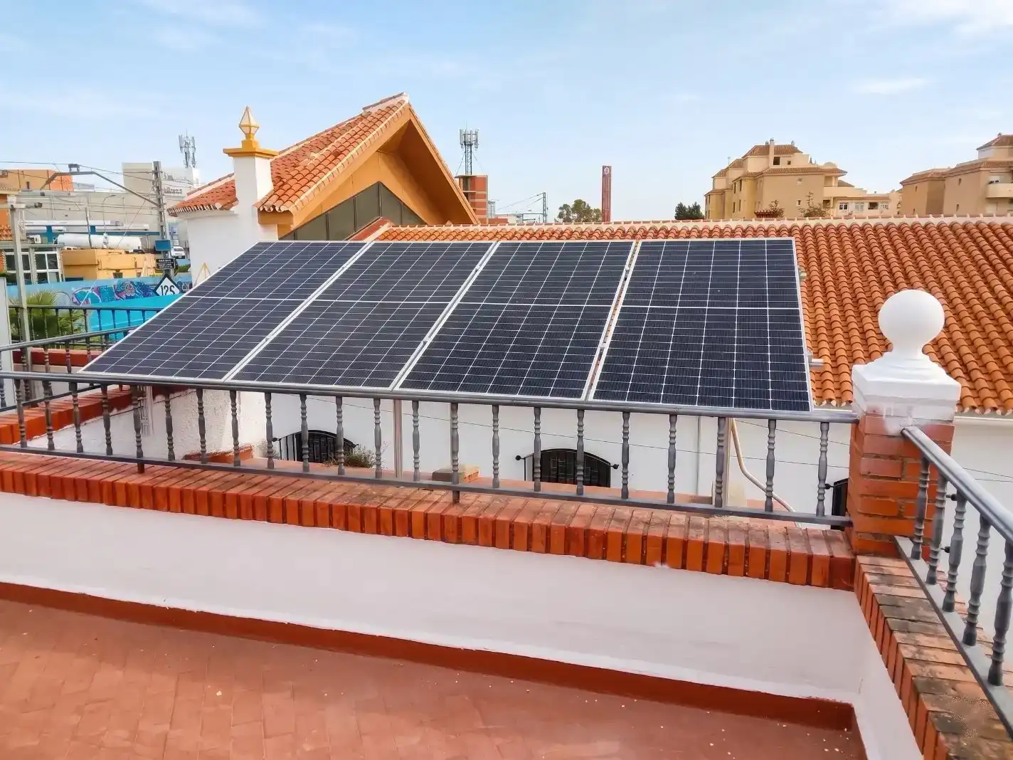 Terrassa de Casa o xalet en venda en Torremolinos amb Piscina