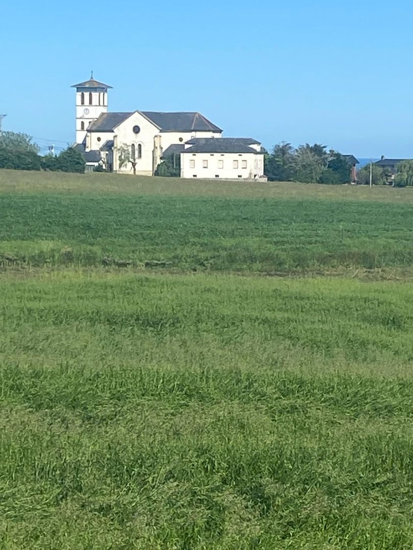 Residencial en venda en Coaña