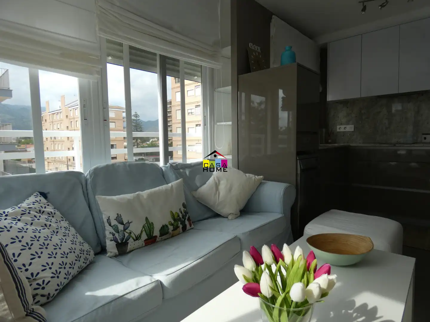 Sala de estar de Apartamento en venta en Benicasim / Benicàssim con Aire acondicionado, Amueblado y Piscina comunitaria
