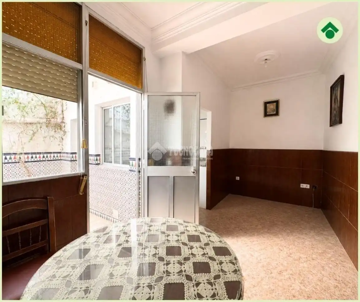 Casa o xalet en venda en Las Cabezas de San Juan amb Terrassa